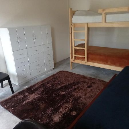 Montano Camping & Hostel Baños Екстериор снимка